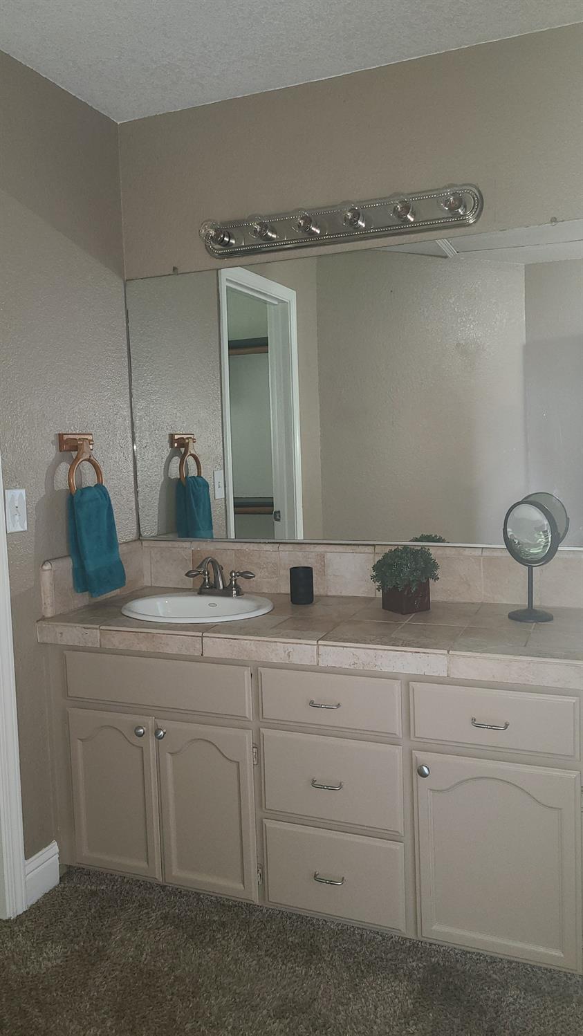 1101 Winchell Way Modesto, CA 95358 - Photo 26 of 31