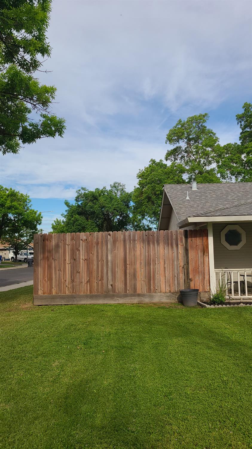 1101 Winchell Way Modesto, CA 95358 - Photo 4 of 31