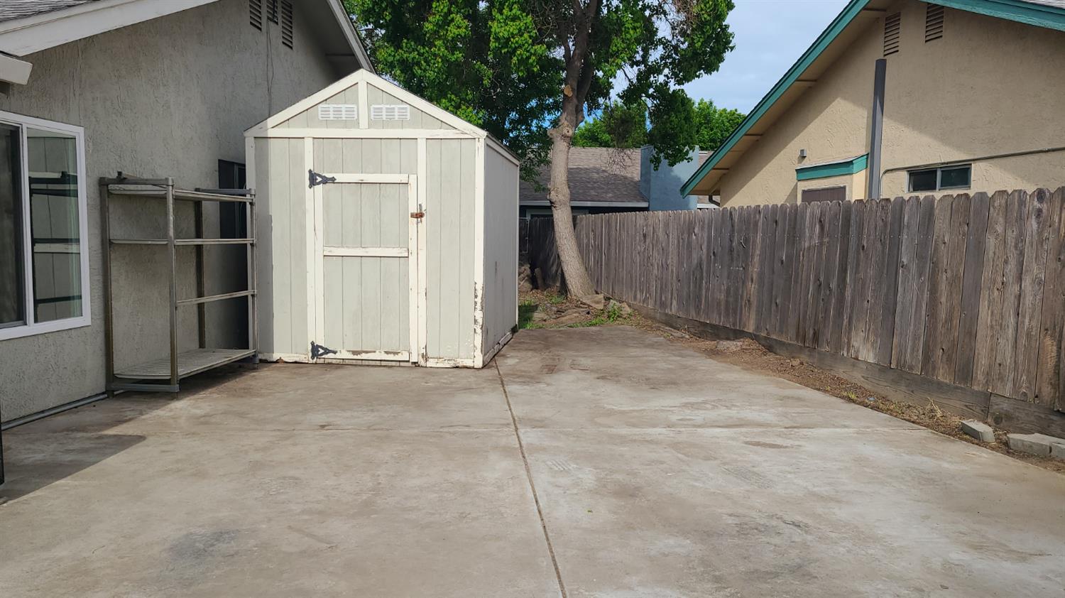 1101 Winchell Way Modesto, CA 95358 - Photo 10 of 31