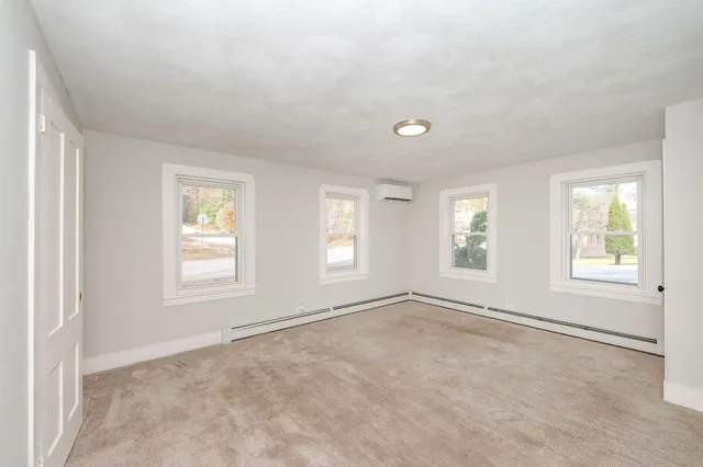 $425,000 | 44 Burns Hill Road, Wilton, NH 03086