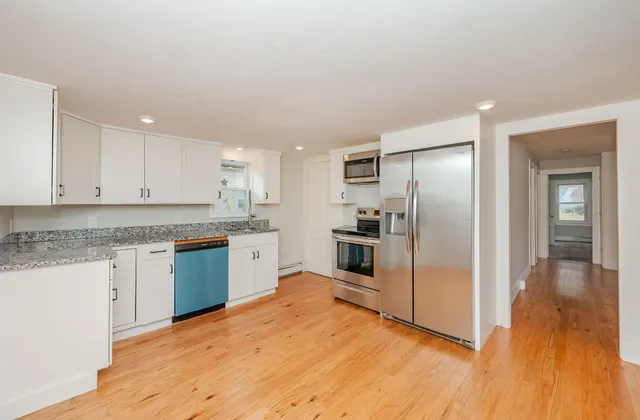 $425,000 | 44 Burns Hill Road, Wilton, NH 03086