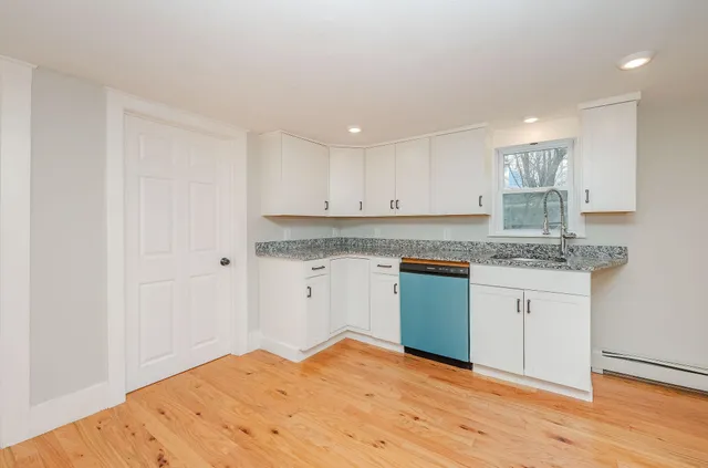 $425,000 | 44 Burns Hill Road, Wilton, NH 03086