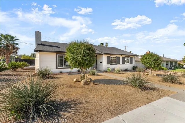 $665,900 | 350 Sherwood Street, Redlands, CA 92373