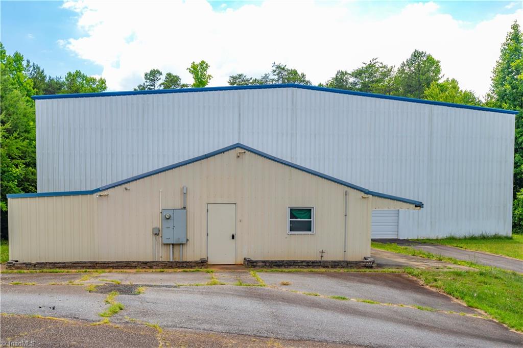 3872 Highway 64 Rutherfordton, NC 28139 - Photo 3 of 46