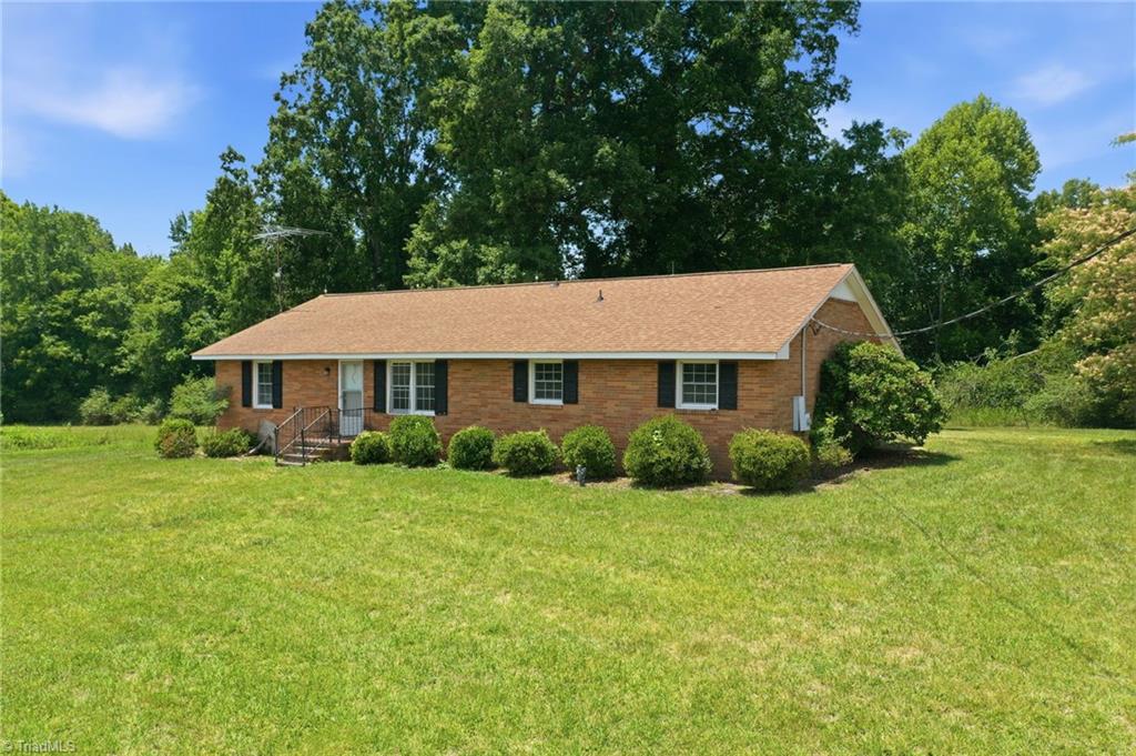 3075 County Farm Road Gibsonville, NC 27249 - Photo 2 of 26