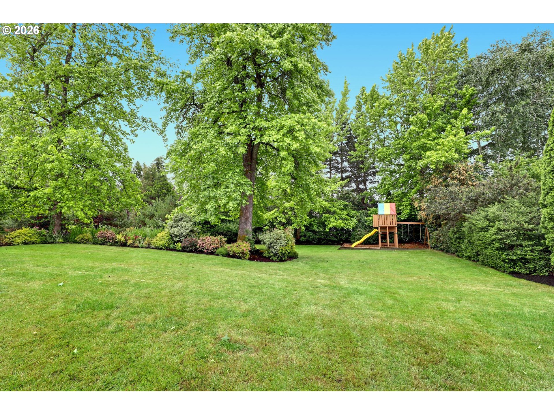 2715 Northwest Linmere Drive Portland, OR 97229 - Photo 30 of 41