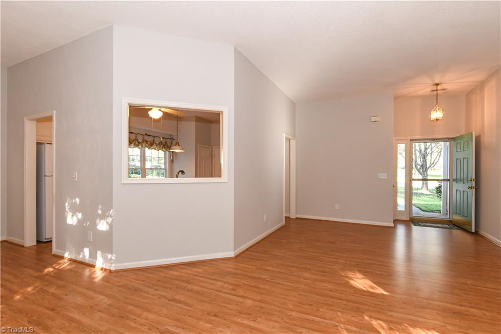 5407 Chestnut Ridge Drive Summerfield, NC 27358 - Photo 8 of 20 Neutral and ready for your personal touch
