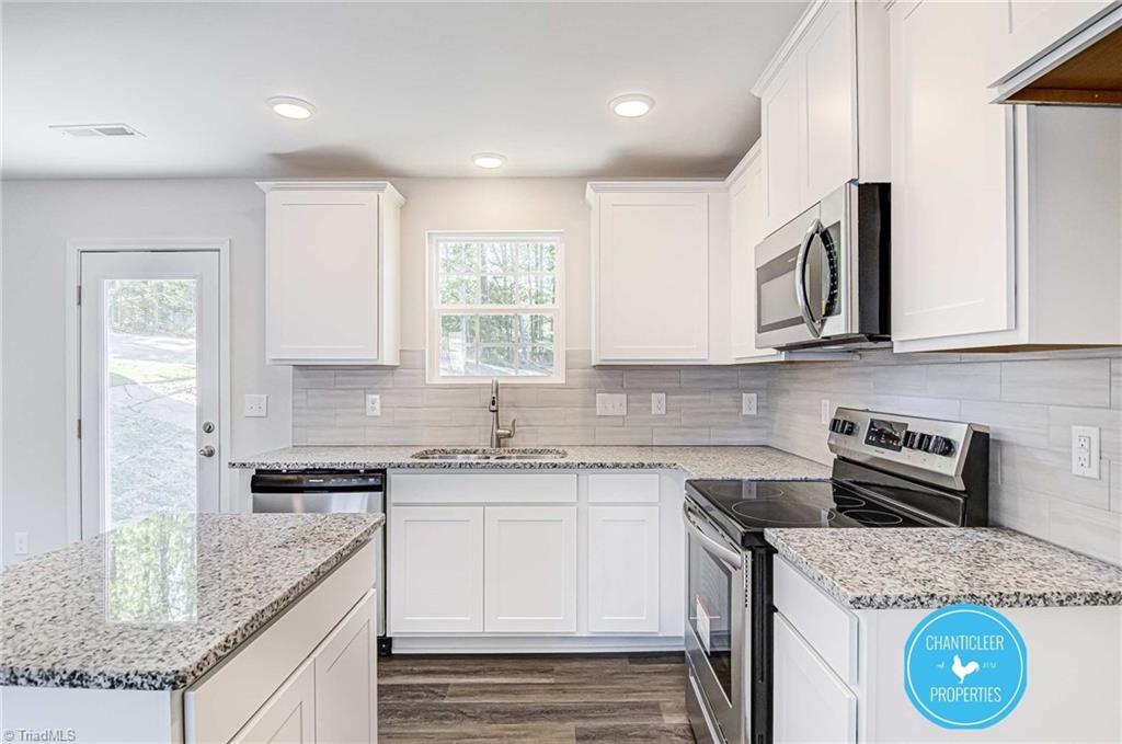 3155 Misty Ridge Drive Winston-Salem, NC 27107 - Photo 10 of 29