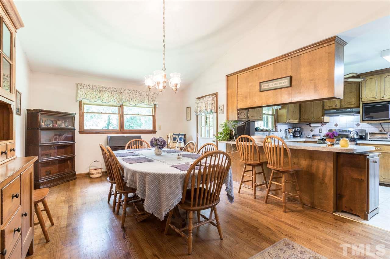 7904 Secluded Acres Road Apex, NC 27523 - Photo 6 of 19 Gallery Image 6