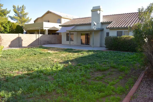 $2,400 | 19010 North 25th Way, Phoenix, AZ 85050