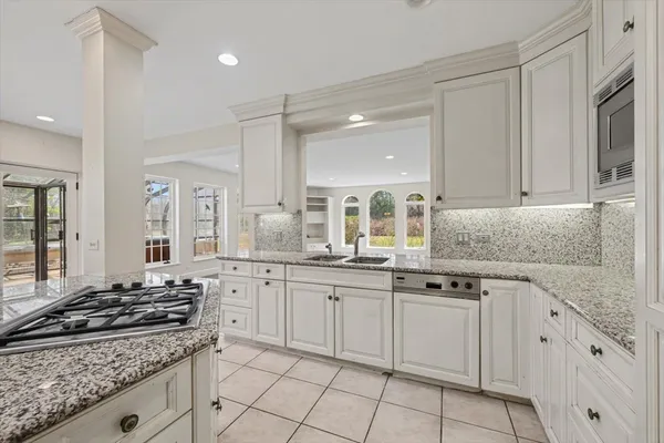 $2,650,000 | 396 Sheridan Road, Glencoe, IL 60022