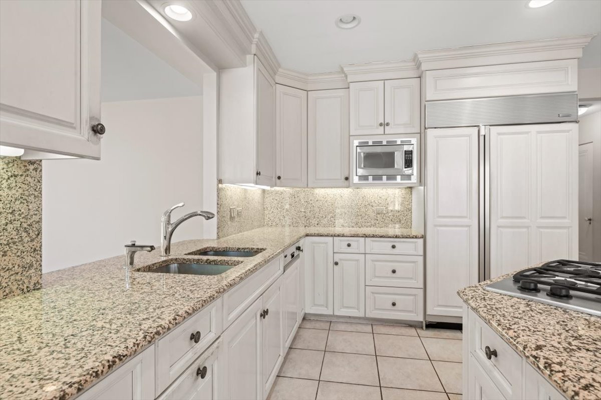 396 Sheridan Road Glencoe, IL 60022 - Photo 13 of 56