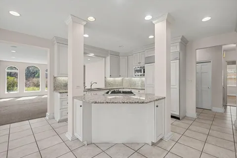 $2,650,000 | 396 Sheridan Road, Glencoe, IL 60022