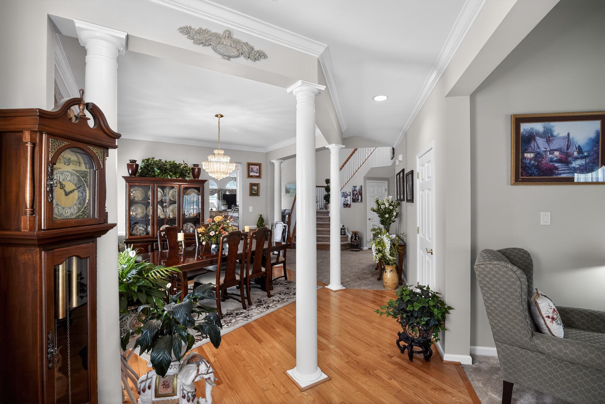 9 Simpkins Lane Pemberton, NJ 08068 - Photo 8 of 36 Elegant entryway