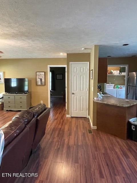 421 Delaware Avenue Oak Ridge, TN 37830 - Photo 15 of 34 a living room with furniture and a flat screen tv