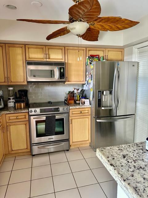 1910 Northeast 27th Court Lighthouse Point, FL 33064 - Photo 24 of 47 Apt 3