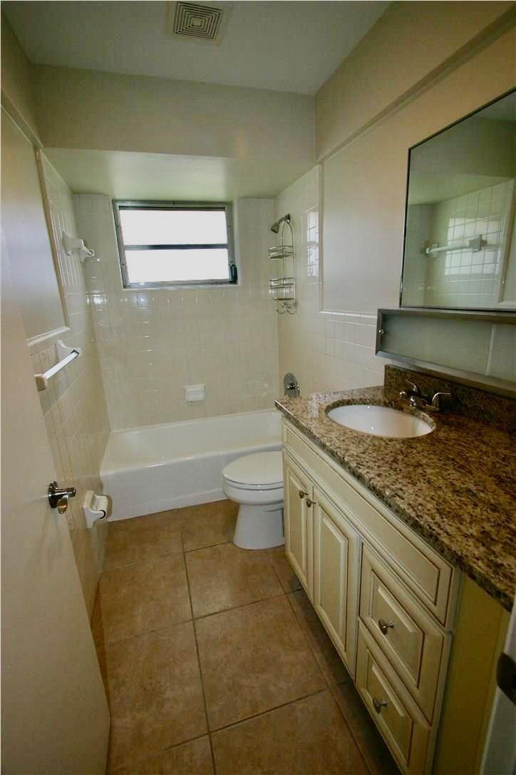 1910 Northeast 27th Court Lighthouse Point, FL 33064 - Photo 28 of 47 Apt 3
