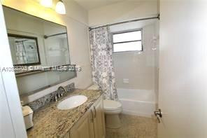 1910 Northeast 27th Court Lighthouse Point, FL 33064 - Photo 39 of 47 Photo 39