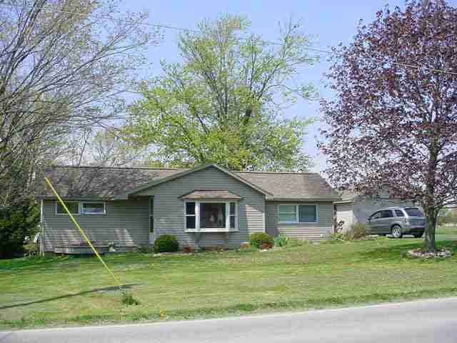 303 North Ray Road Fremont, IN 46737 - Photo 1 of 1