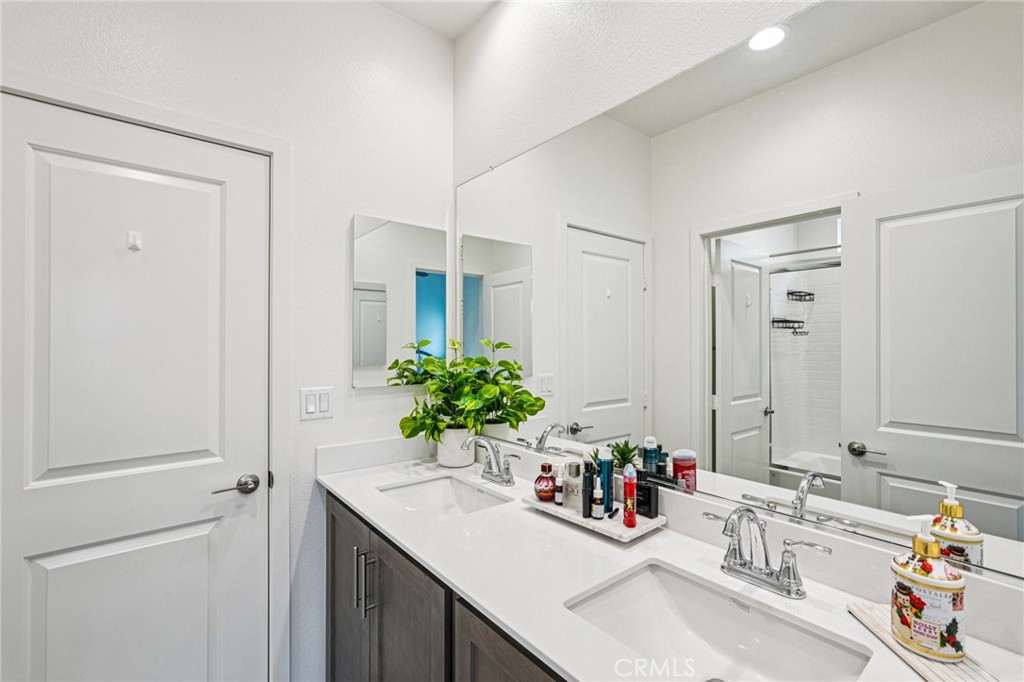 32691 Brunello Way Temecula, CA 92591 - Photo 14 of 38