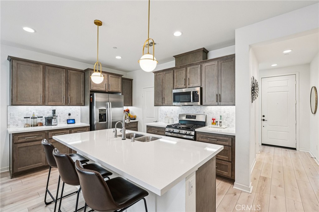 32691 Brunello Way Temecula, CA 92591 - Photo 5 of 38