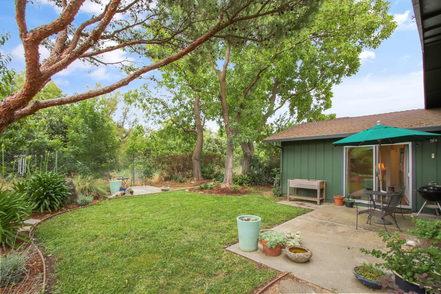 1418 Garrison Street Davis, CA 95616 - Photo 34 of 45