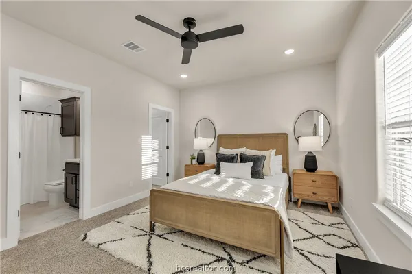 a view of entryway and hall