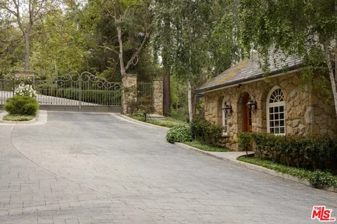 $49,500,000 | 12833 Chalon Road, Los Angeles, CA 90049