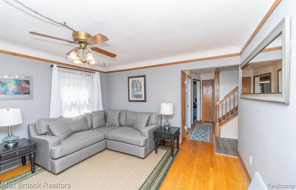 1313 Oakley Road Clawson, MI 48017 - Photo 3 of 39 Gallery Image 3