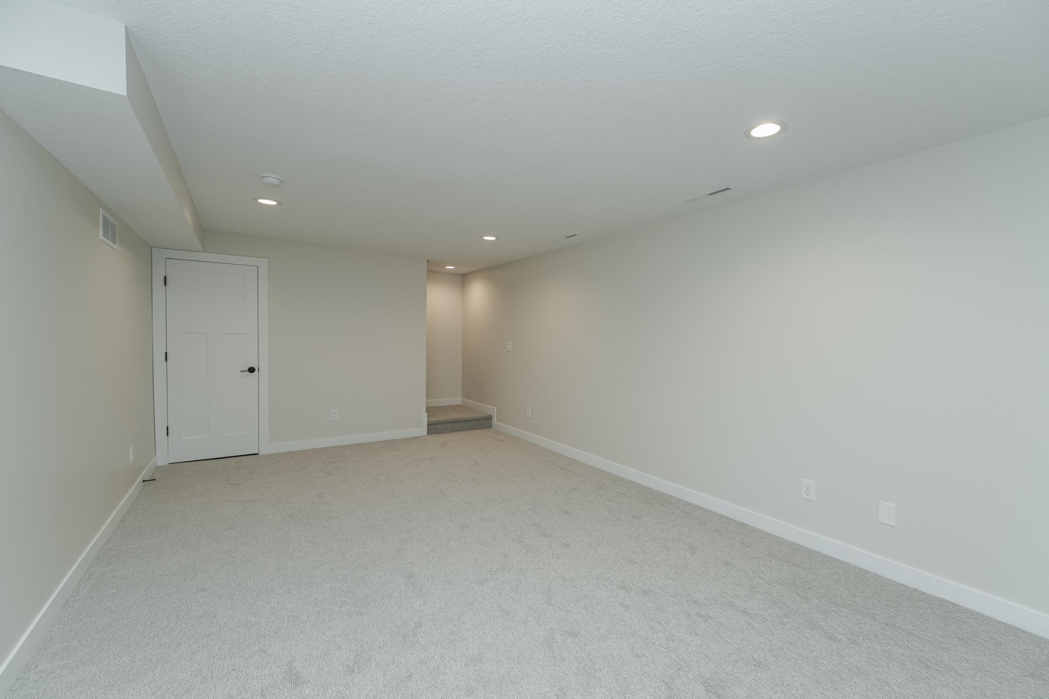 3440 18th Avenue Southwest Rochester, MN 55902 - Photo 41 of 48