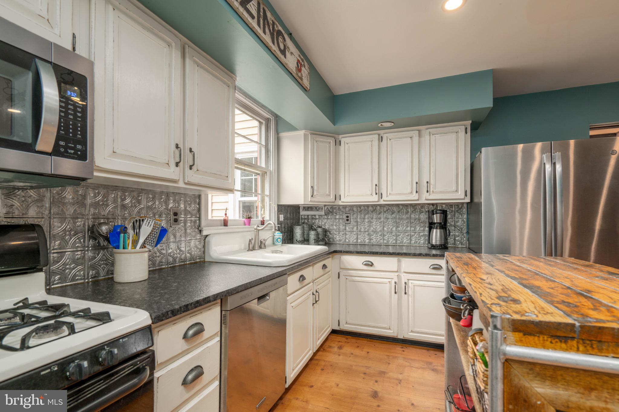 98 Heather Road Churchville, PA 18966 - Photo 7 of 43 Gallery Image 7
