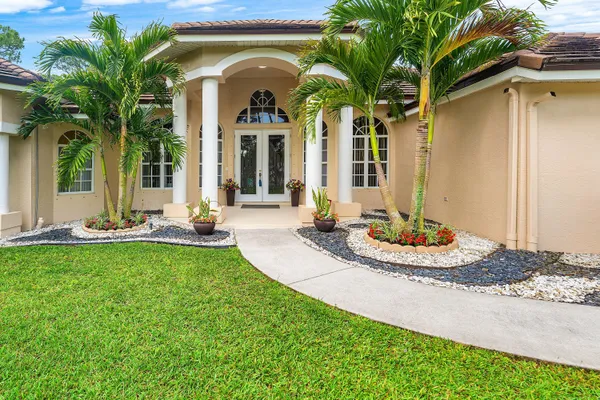 $925,000 | 12328 85th Road North, West Palm Beach, FL 33412