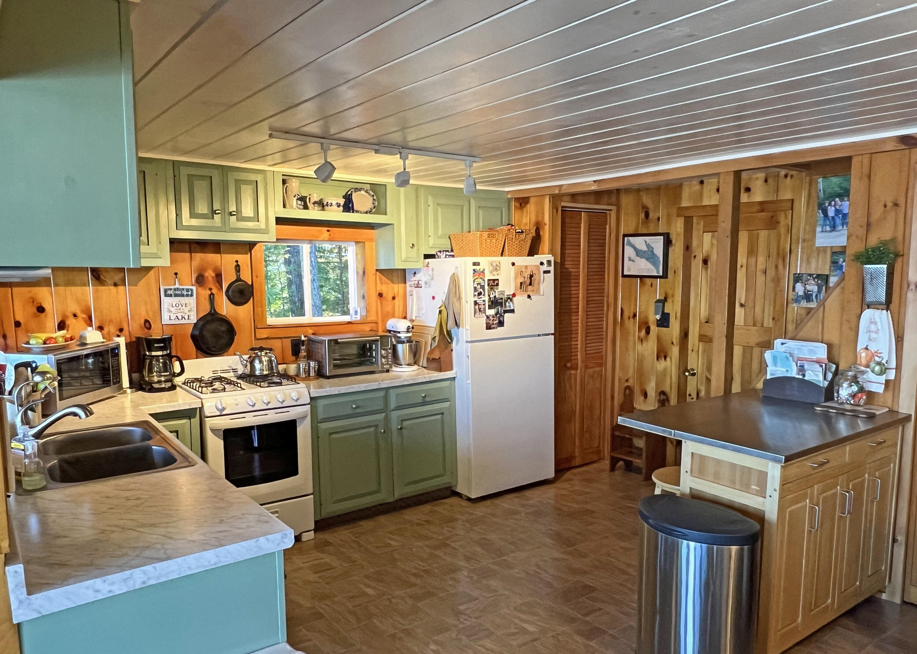 581 West Shore Road Ellsworth, ME 04605 - Photo 14 of 48 2d