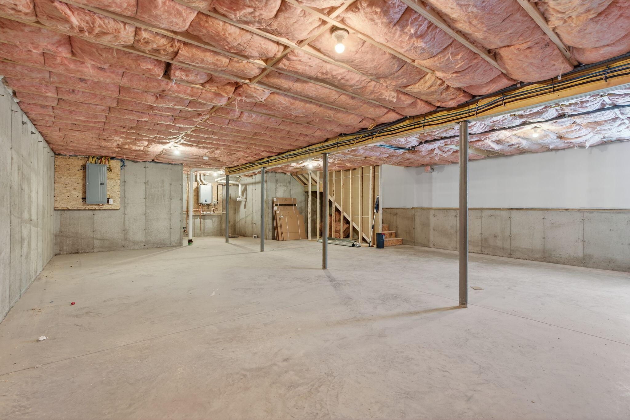 8 Hummingbird Lane Sanford, ME 04073 - Photo 29 of 46 Full Basement