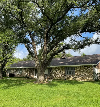 $1,850 | 2301 State Highway, Huntsville, TX 77320