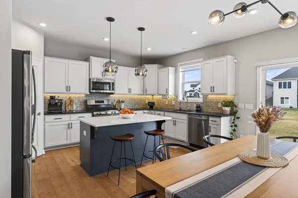 $599,900 | 1947 Mulberry Lane, Carver, MN 55315