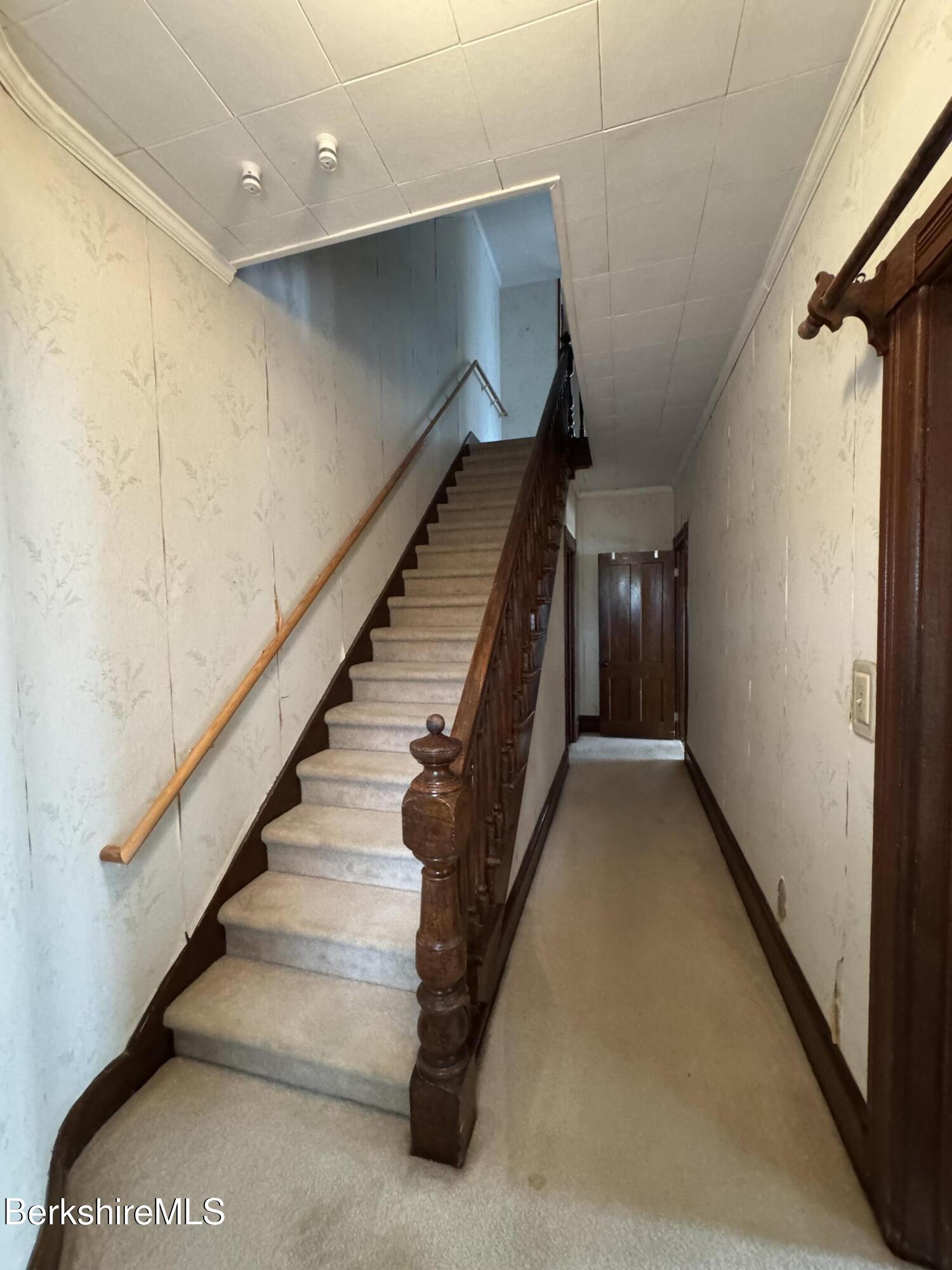 672-676 North Hoosac Road Williamstown, MA 01267 - Photo 7 of 14 a view of entryway