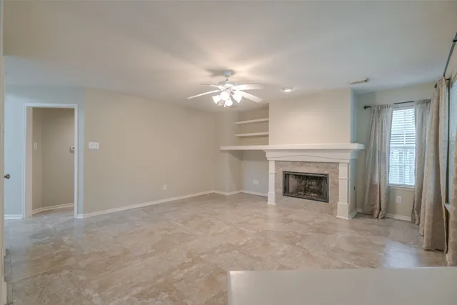 $2,875 | 147 Shelter Rock Court, The Woodlands, TX 77382