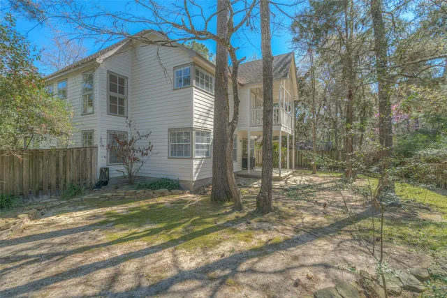 $2,875 | 147 Shelter Rock Court, The Woodlands, TX 77382