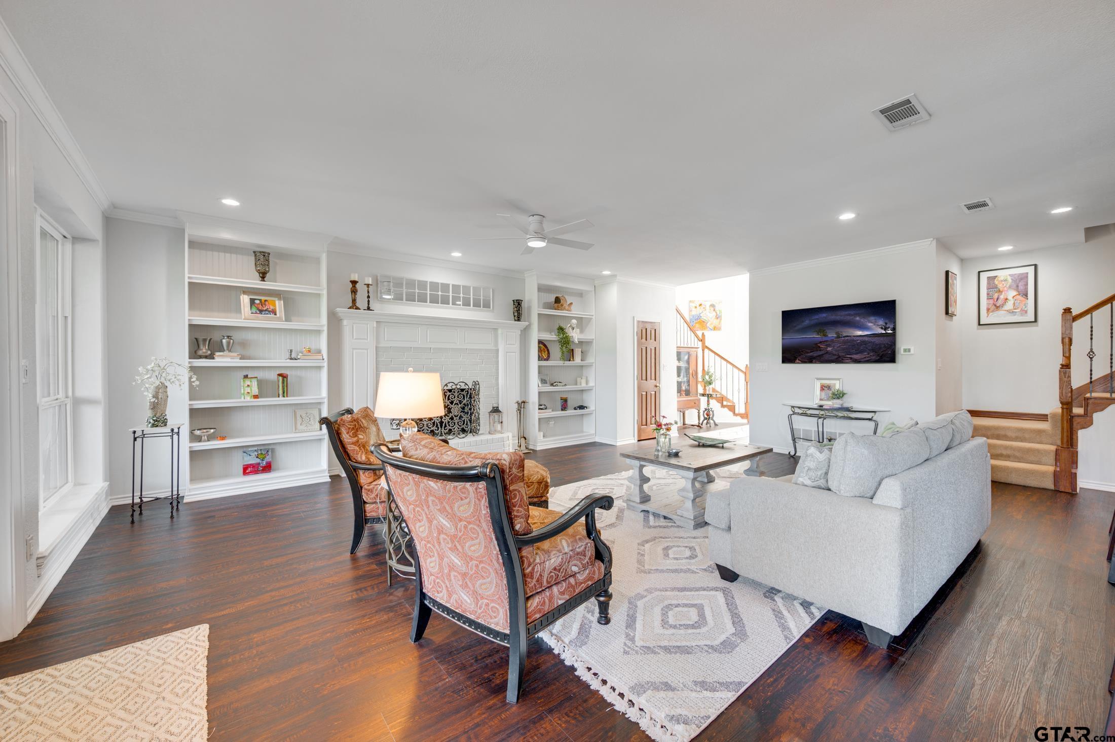 2001 Rose Pointe Athens, TX 75752 - Photo 12 of 48