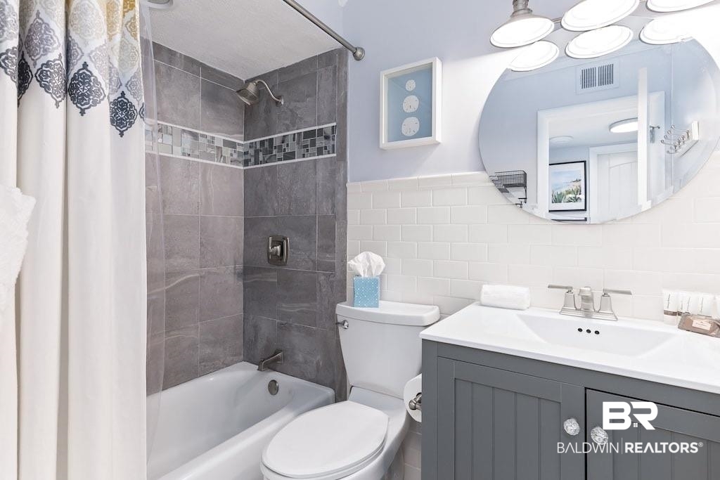 400 Plantation Road, Unit 1202 Gulf Shores, AL 36542 - Photo 6 of 36 Bathroom
