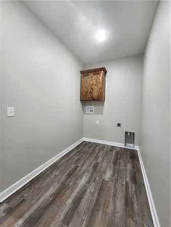 $379,999 | 26 Southwest 491st Road, Centerview, MO 64019