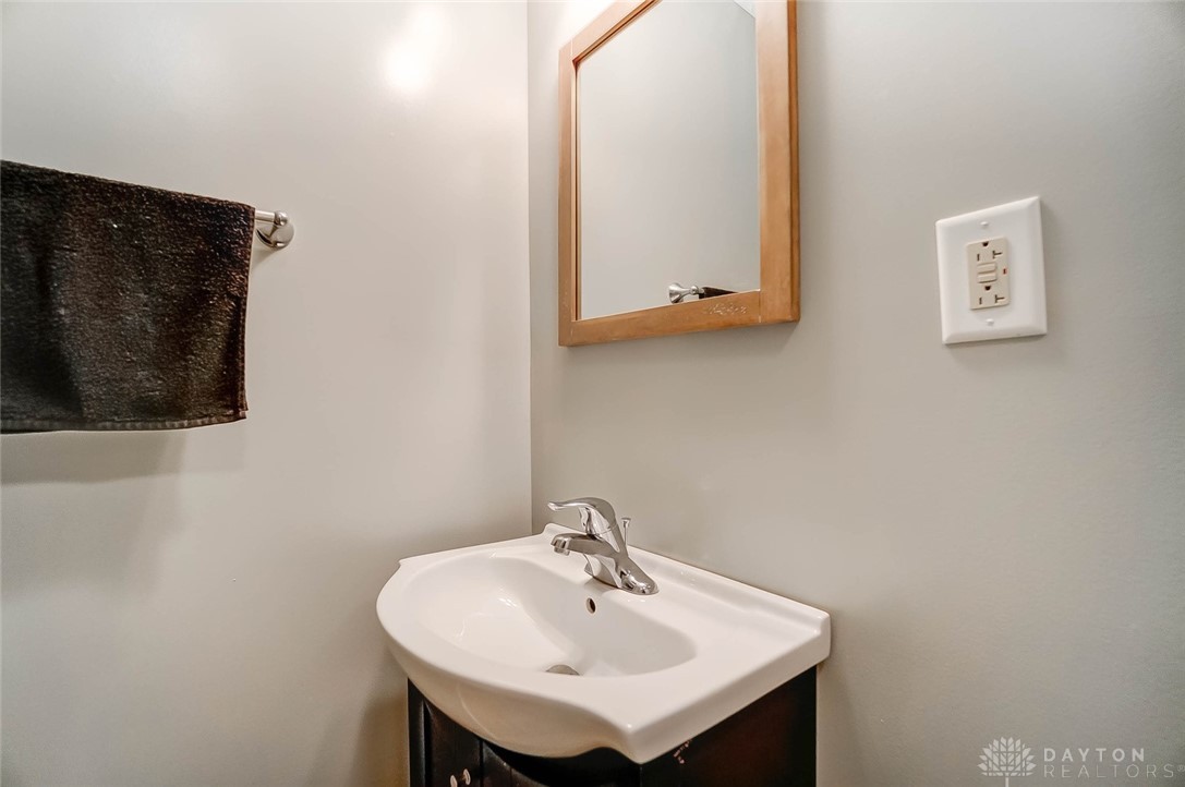 2605 Factory Road Springboro, OH 45066 - Photo 32 of 70 Gallery Image 32