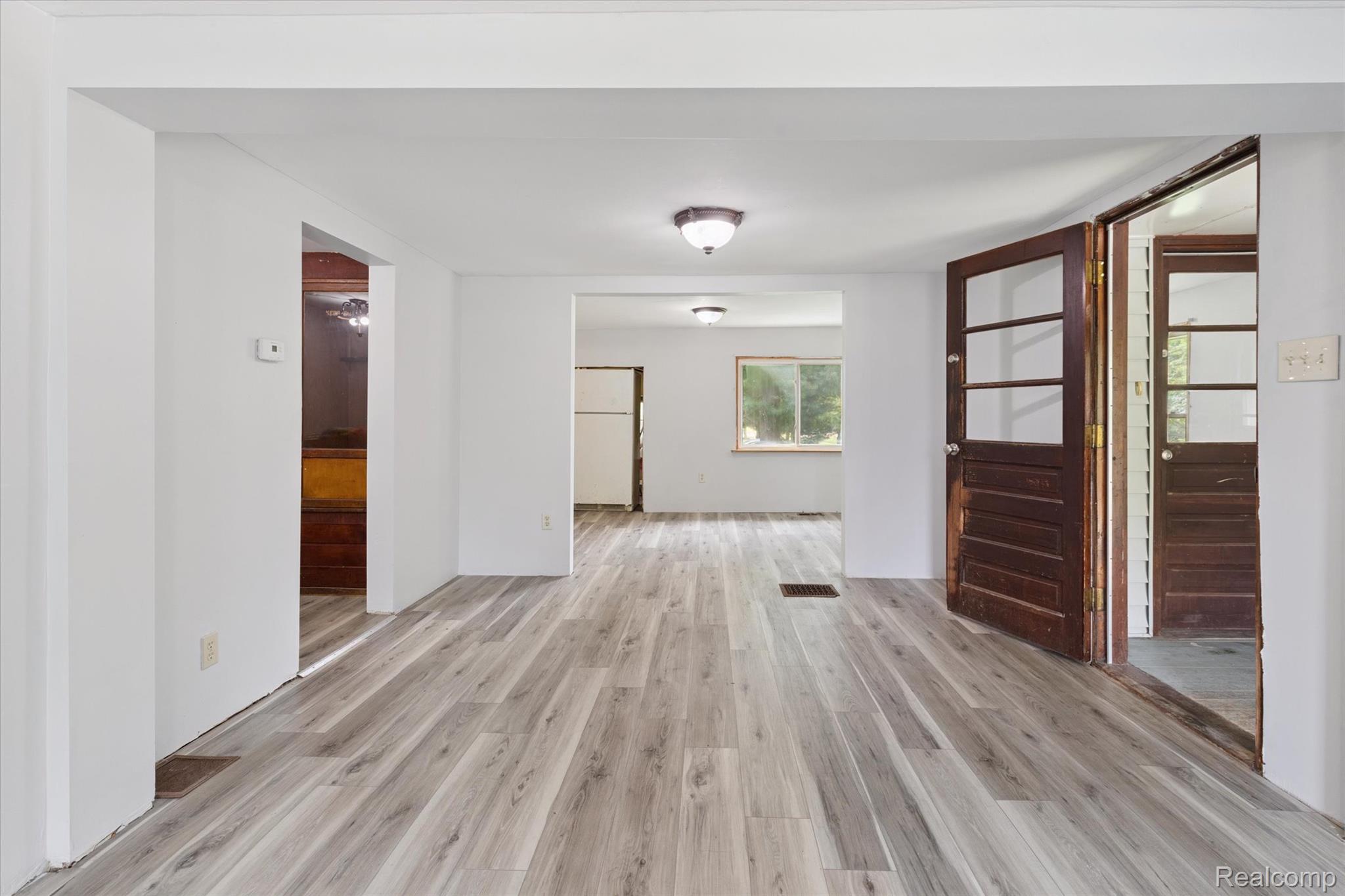 37801 Ash Road New Boston, MI 48164 - Photo 8 of 39 12-37801-Ash-Rd-New-Boston-MI-48164-WindowStill-06.jpg