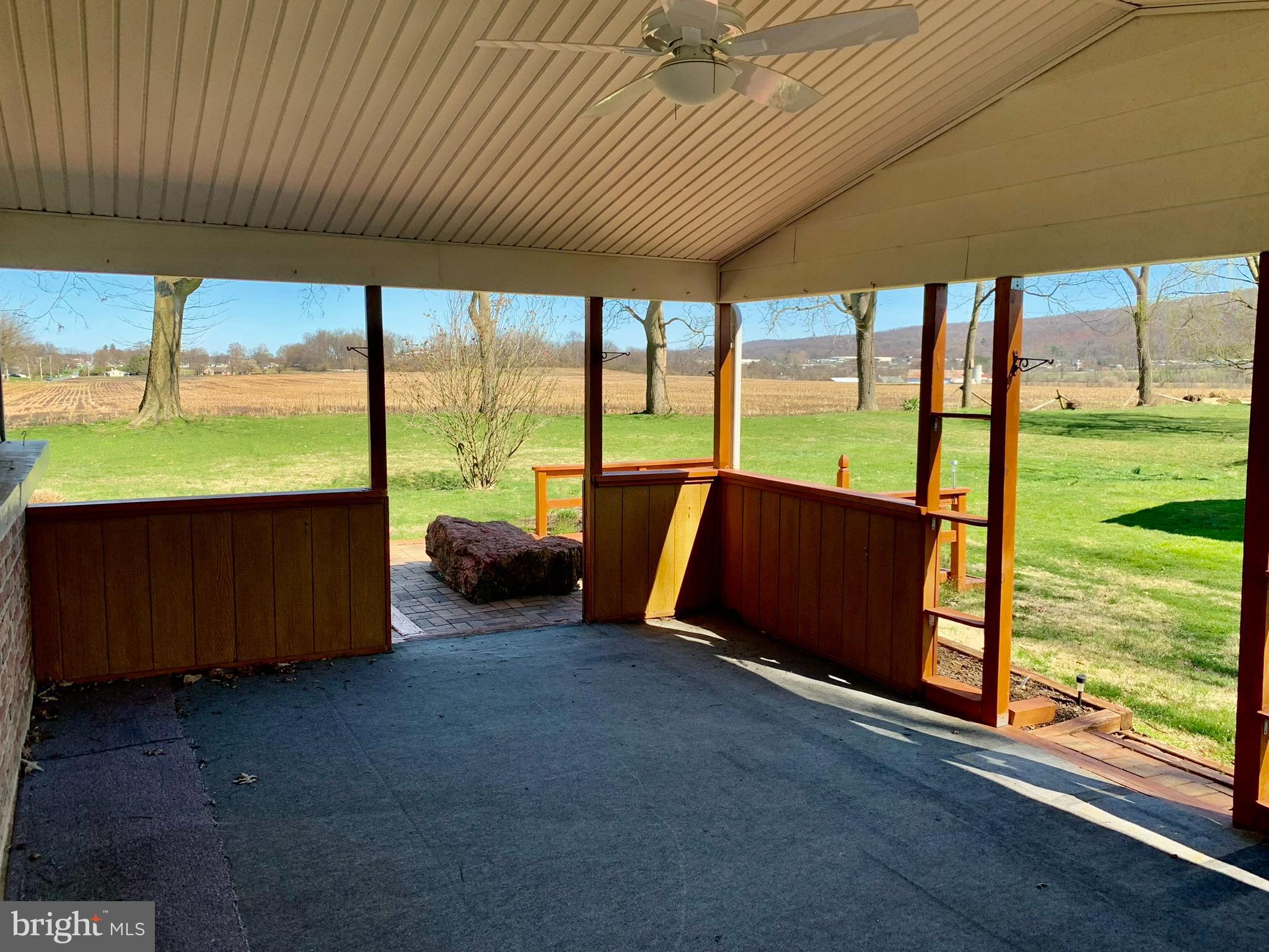 457 Snyder Road Reading, PA 19605 - Photo 23 of 31 Gallery Image 23