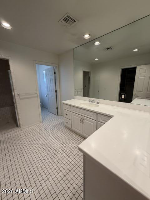 423 West 14th Street Tempe, AZ 85281 - Photo 13 of 25 Primary Bathroom