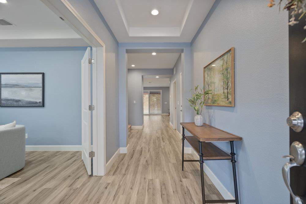 10 Hospital Road Hollister, CA 95023 - Photo 4 of 50 Gallery Image 4