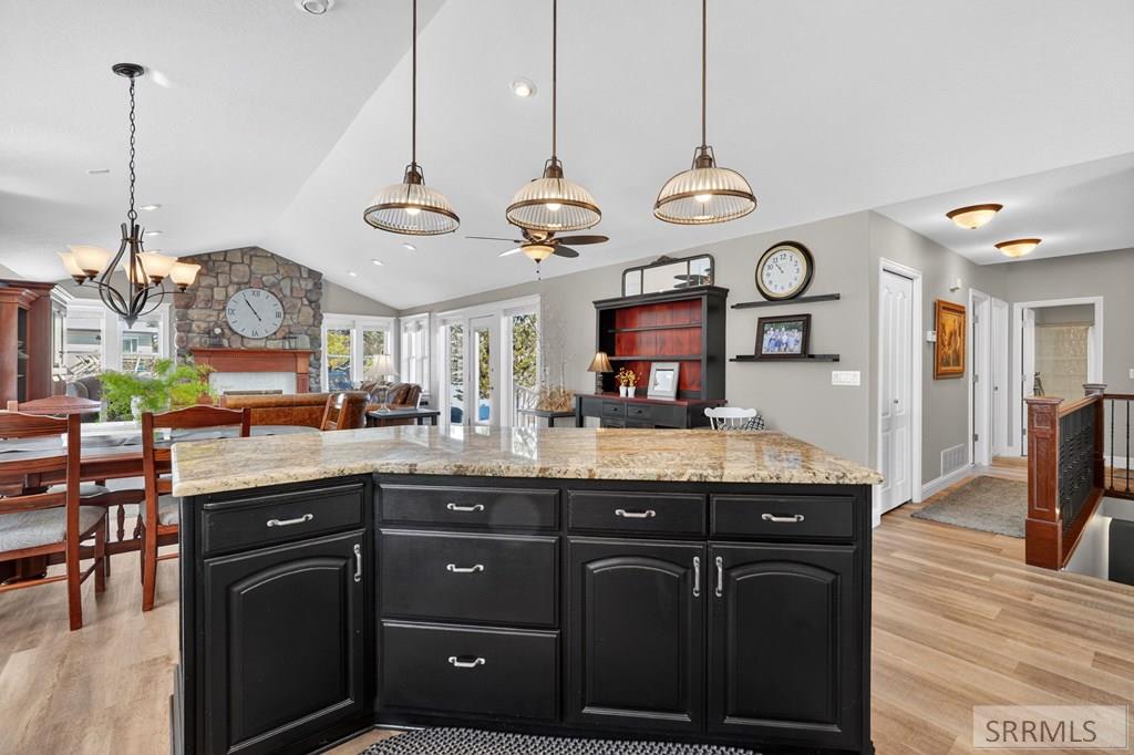 1655 Bench Road Pocatello, ID 83201 - Photo 12 of 53