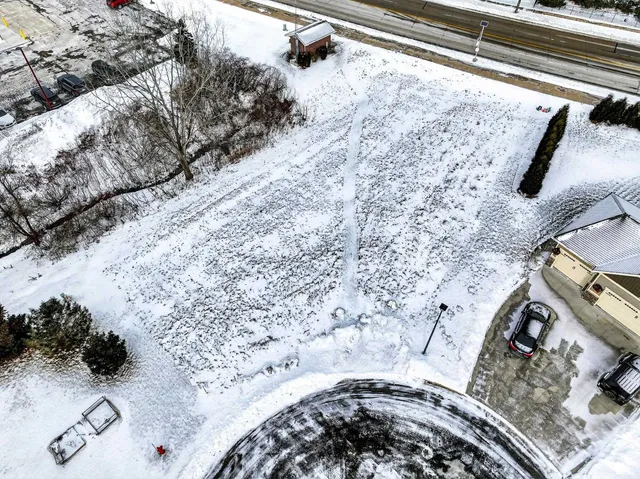 $79,900 | 1438 Chesterfield Court, Menasha, WI 54952