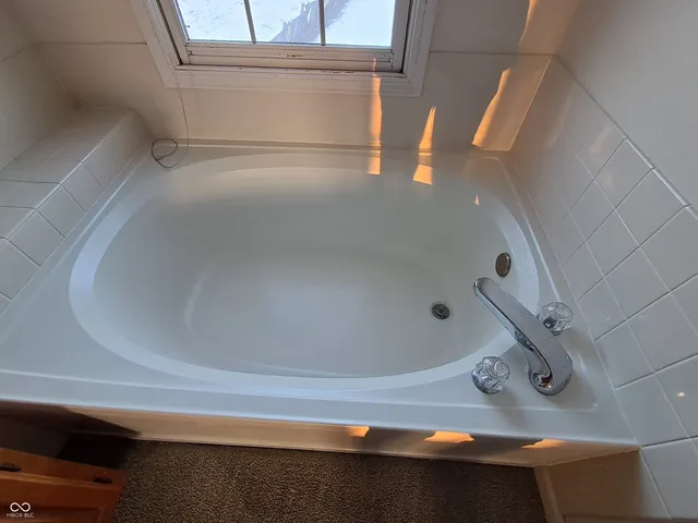 $284,900 | 5369 Deer Creek Drive, Indianapolis, IN 46254